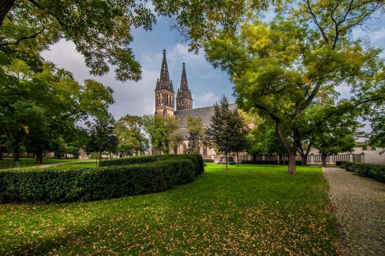 Spa Spa Apartments Vysehrad Прага Екстер'єр фото